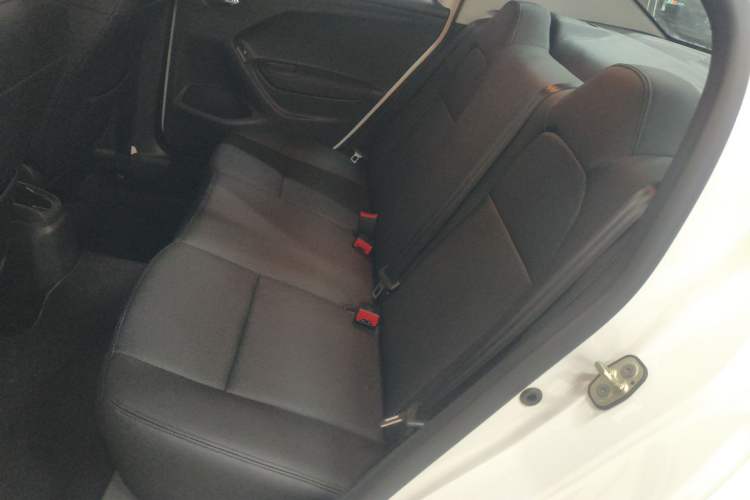 Used Peugeot 301 2016 1.6L Automatic Comfort Edition
