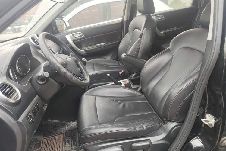 Used Haval H6 2016 Upgraded Model 1.5T Manual Two-Wheel Drive Urban Version