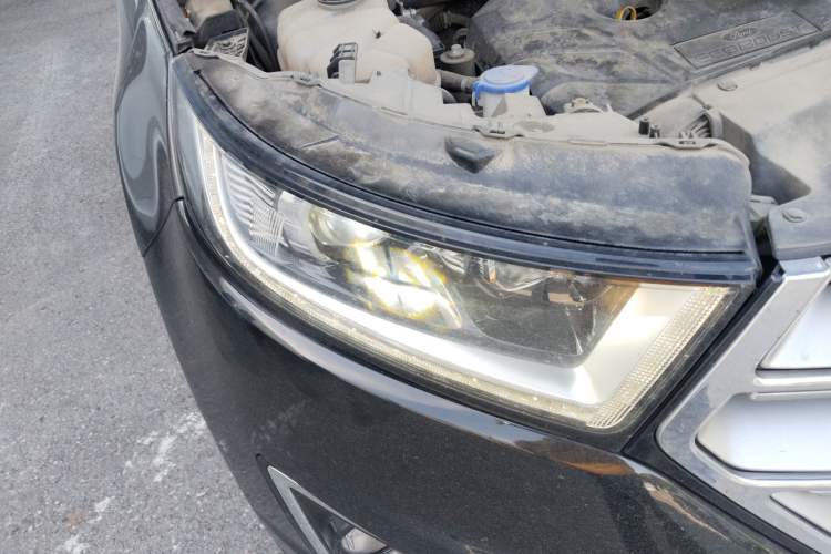 Used Ford Edge 2018 EcoBoost 245 Four-Wheel Drive Titanium 7-Seater