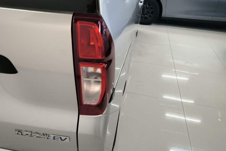 Used Wuling Zhiguang New Energy 2025 Comfort Model