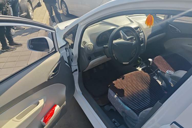 Used Chevrolet Sail 2011 Sedan 1.4L Manual Happiness Edition