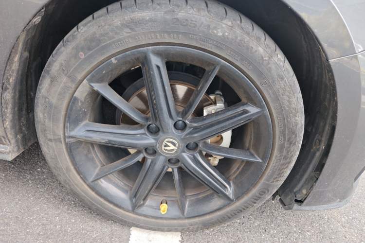 Used CHANGAN UNI-V 2022 1.5T Prestige Version
