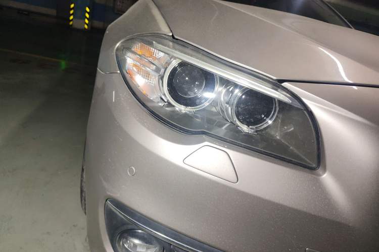 Used BMW 5 Series 2014 525Li Luxury Design Package
