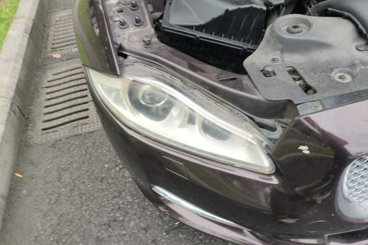 Used Jaguar XJ 2014 XJL 3.0 SC Four-Wheel Drive Panoramic Business Edition Right Front Headlight