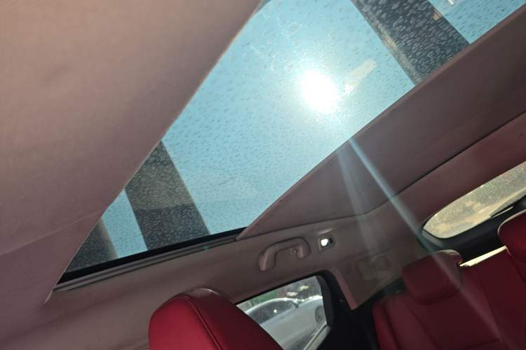 Used Wey VV5 2017 2.0T Ultra-Luxury Version
