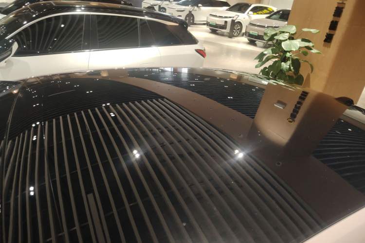 Used ONVO L60 2024 60 kWh All-Wheel Drive