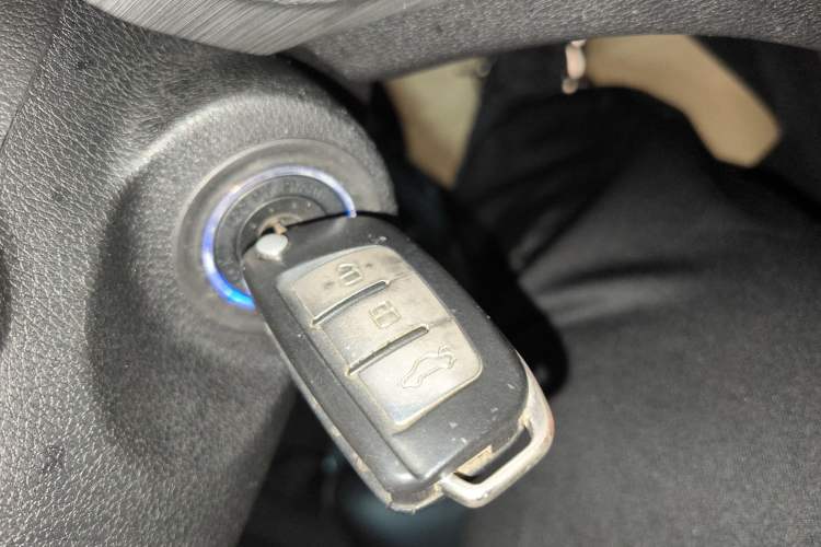 Used Geely Auto Vision X3 2017 1.5L Manual Elite Model