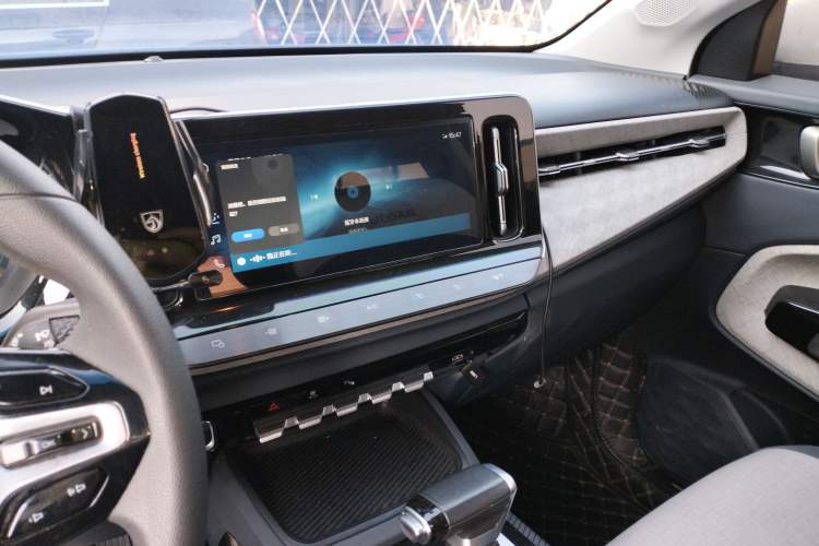 Used Baojun RM-5 2019 1.5T CVT 24-Hour Online Luxury Version 6 Seats