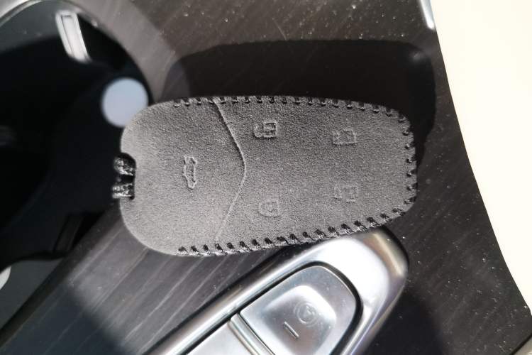 Used VOYAH Dream 2024 PHEV Ultra-Long Range Flagship Edition Vehicle Key