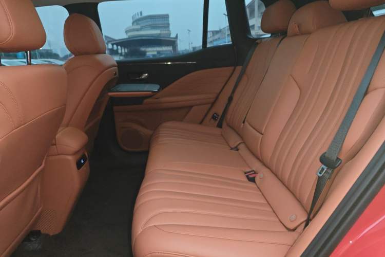 Used AION V 2024 Aion Tyrannosaurus 650 LiDAR Edition