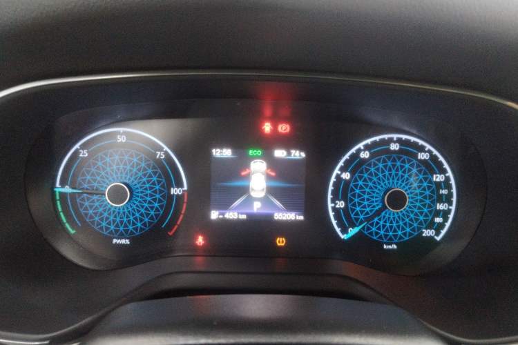 Used Hongqi E-QM5 2023 620km PLUS
