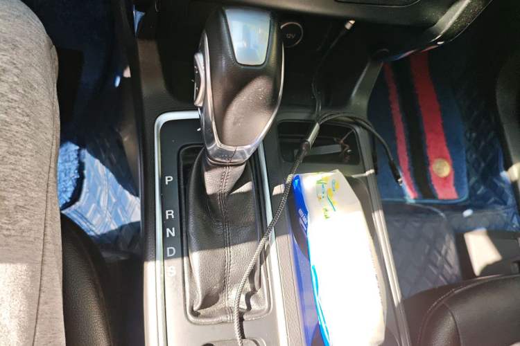 Used Ford Kuga 2019 EcoBoost 180 Two-Wheel-Drive Titanium Plus Model China V Standard
