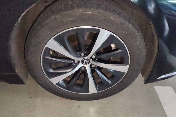 Used Lexus LS 2021 500h Excellence Edition
