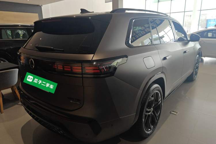 Used Volkswagen Teramont 2025 Tiguan Pro 450TSI Four-Wheel Drive Summit Edition
