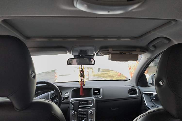 Used Volvo S60 2017 S60L T3 Smart Upgrade Edition