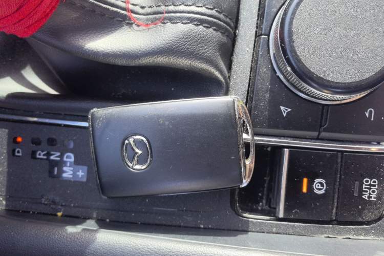 Used Mazda 3 Axela 2021 2.0L Automatic ZhiXuan Edition
