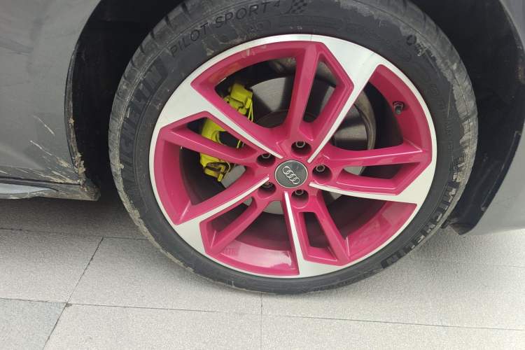 Used Audi A4L 2019 40 TFSI Fashion Edition China VI Emission Standard