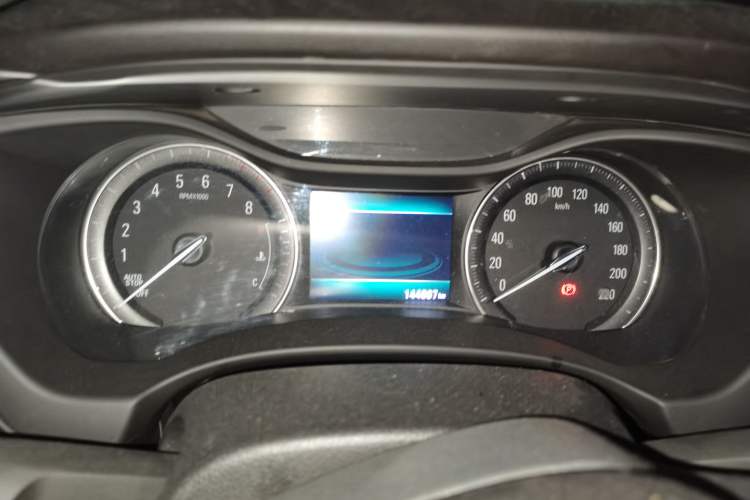 Used Buick GL6 2018 18T 6-Seater Luxury Model