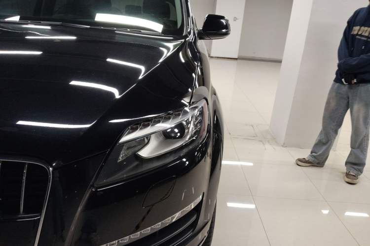 Used Audi Q7 2014 35 TFSI quattro Ambition model
