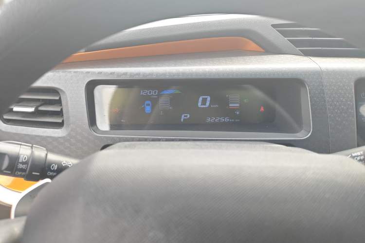 Used Geely Auto Vision X1 2017 1.3L Automatic Player Edition