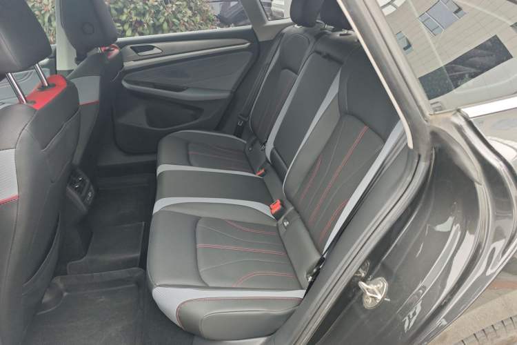 Used Volkswagen Lamando 2024 Lavida L 280TSI DSG Cool & Spicy Edition Left Rear Seat