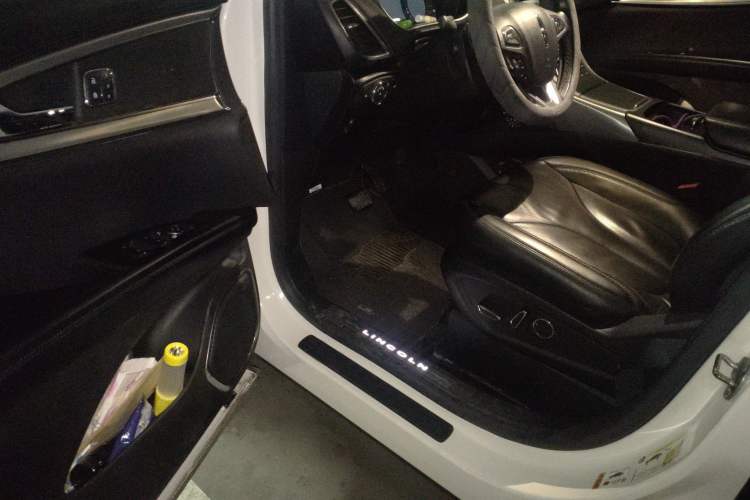 Used Lincoln MKX 2018 2.0T Two-Wheel Drive Deluxe Edition