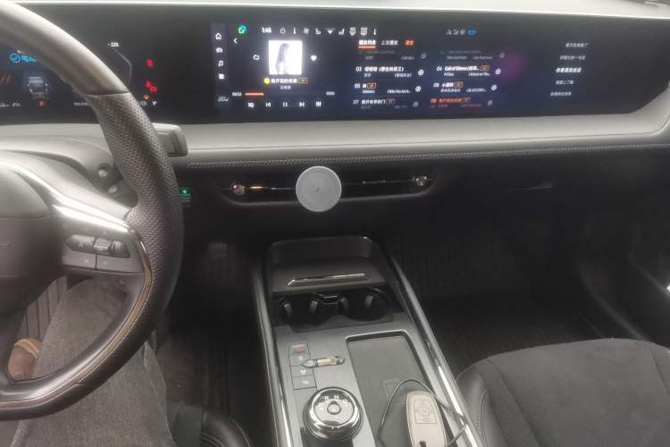 Used Ford Mondeo 2025 2.0T EcoBoost E Hybrid Sport Edition ST-Line
