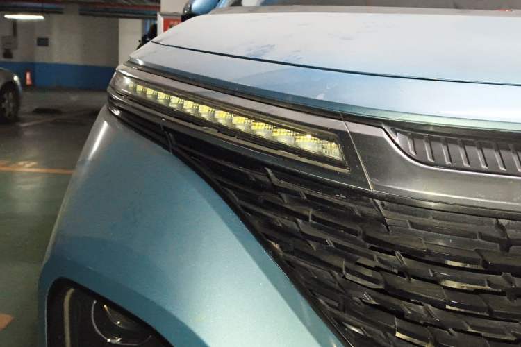 Used Baojun RM-5 2019 1.5T Manual Elite Version with 24-Hour Online Service 7 Seats