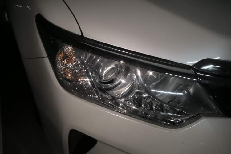 Used Toyota Camry 2016 2.0G 10th Anniversary Leading Edition