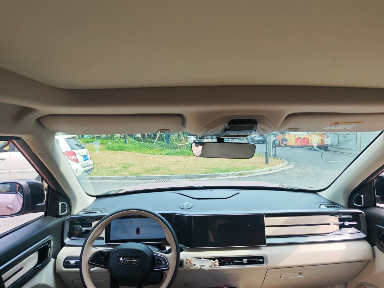 Geely Auto icon 2023 1.5TD Chocolate Smoothie Edition — снимка 19