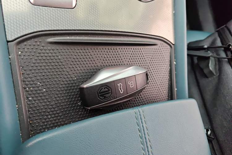 Used MG 7 2025 1.5T 300 DCT Elegant Edition