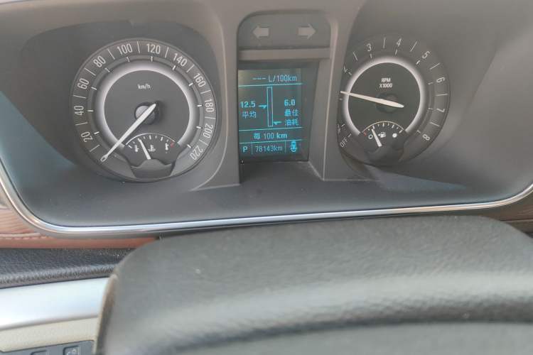 Used Buick GL8 2018 28T Luxury Model China VI Standard