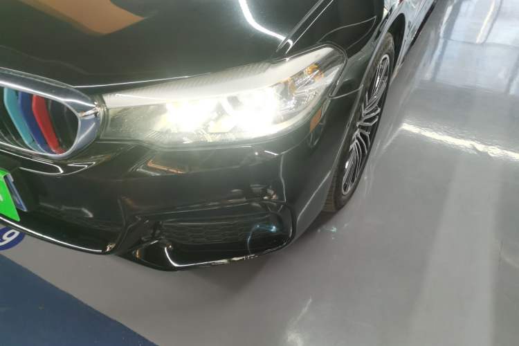 Used BMW 5 Series 2019 525Li M Sport Package
