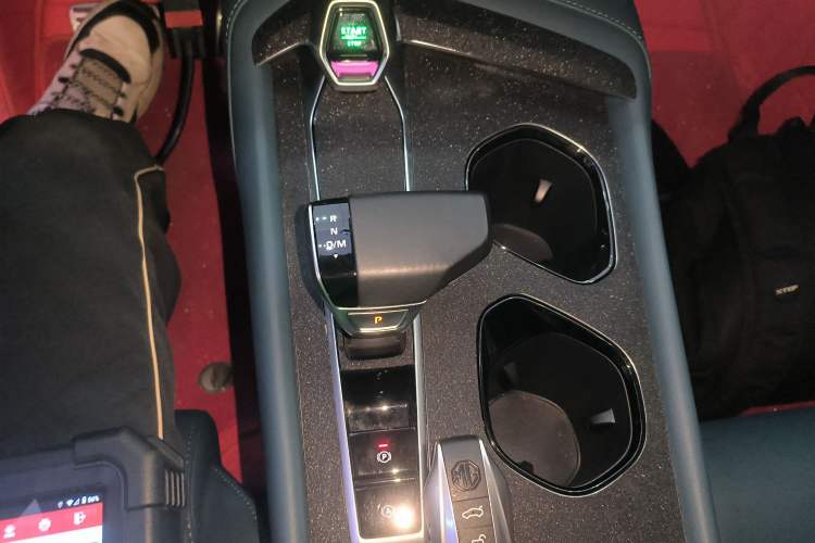 Used MG 7 2023 2.0T Automatic Hunter Luxury Edition
