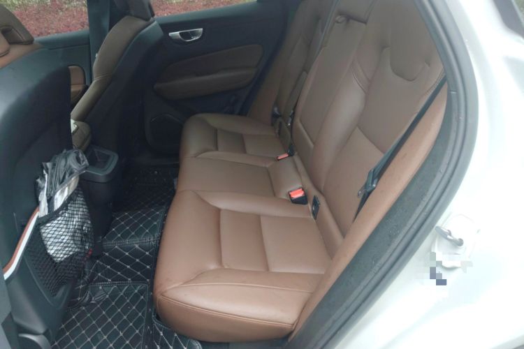 Used Volvo XC60 2024 B5 4x4 Smart Luxury Edition Left Rear Seat