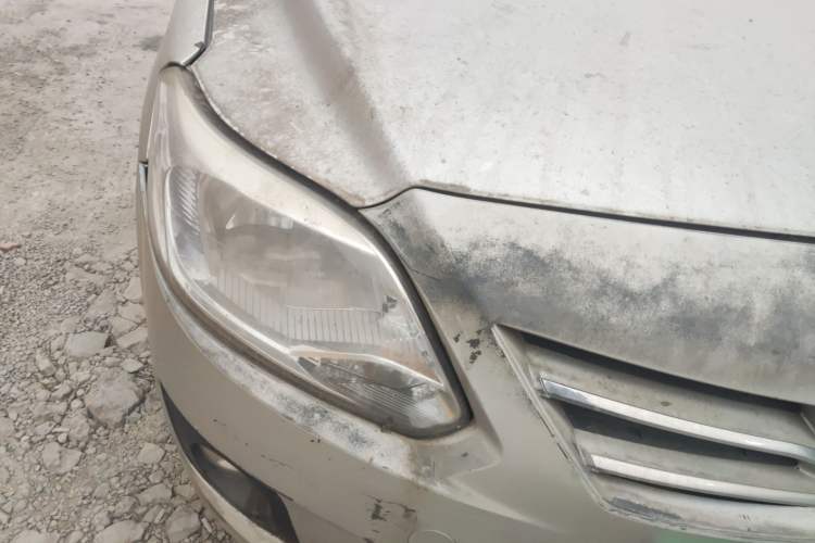 Used CHANGAN Alsvin V3 2012 1.3L Manual Comfort Version China IV Standard
