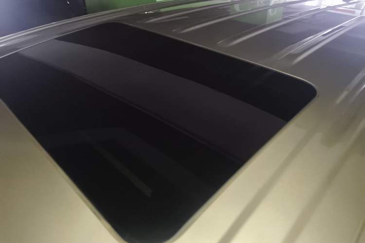 Used Buick GL8 2021 ES Landtrek 653T Comfort Edition Roof