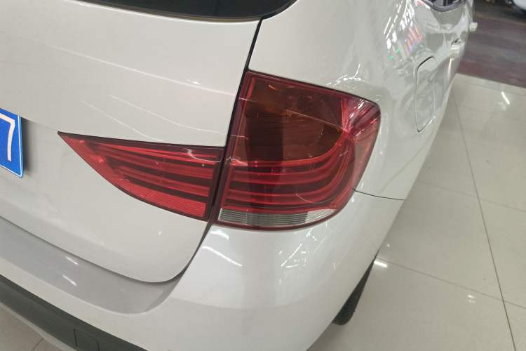 Used BMW X1 2015 sDrive18i Leading Edition