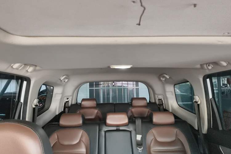 Used FORTHING Joyear X6 2017 Jingxiang Series 1.5T CVT Luxury Model
