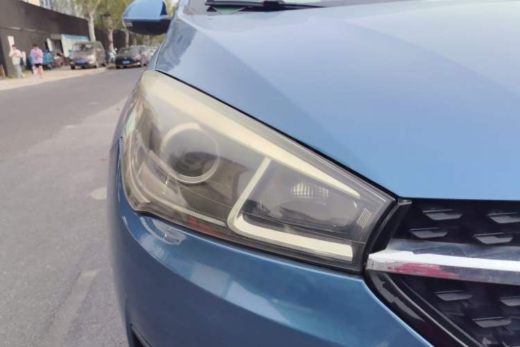 Used Chery Arrizo 5 2016 1.5L Manual Lingrui Edition Right Front Headlight