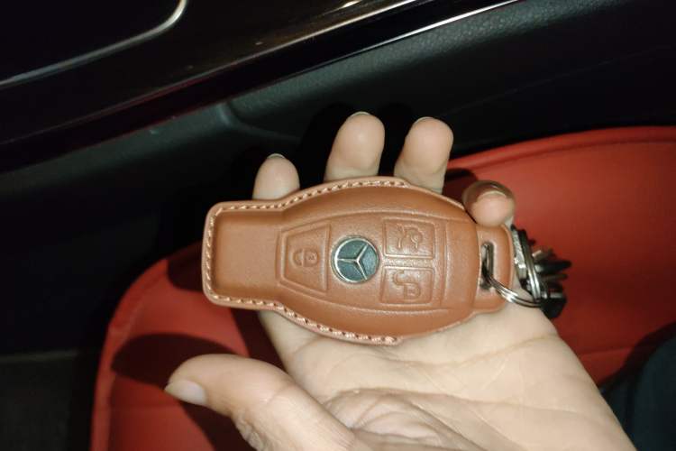 Used Mercedes-Benz C-Class 2015 Facelift C 200 L