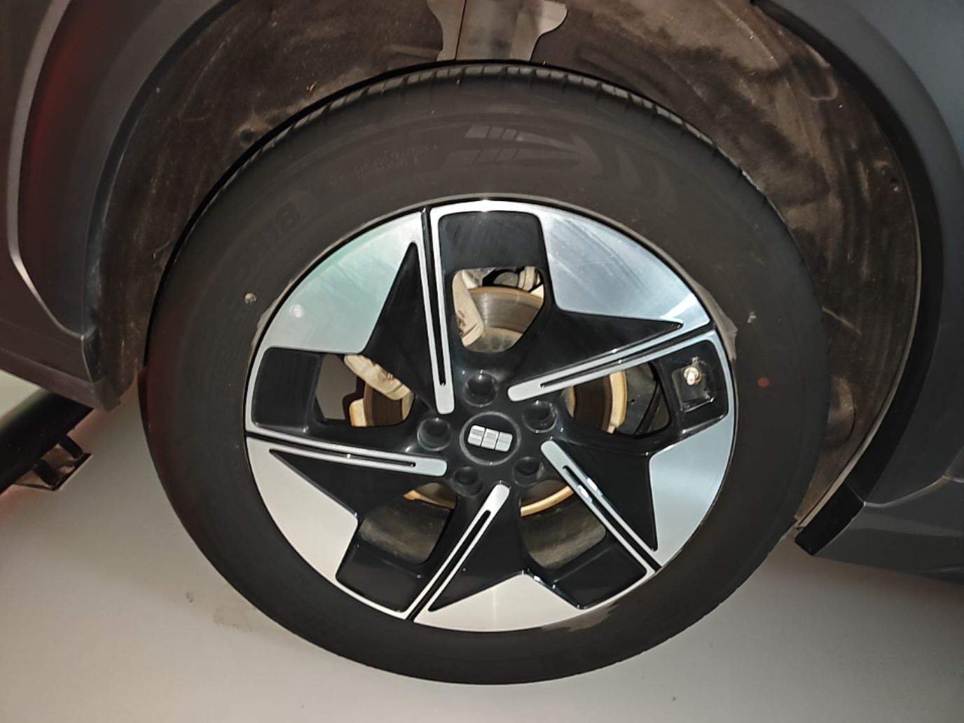 Geely Galaxy E5 2024 530 km Exploration+ Version — снимка 11