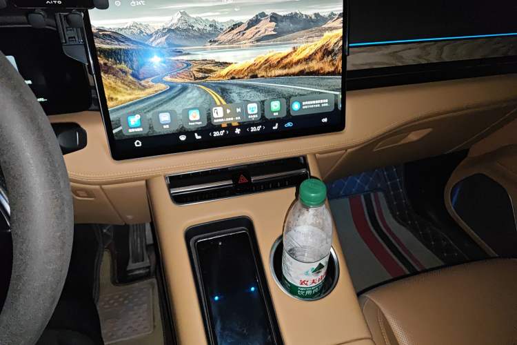 Used Hima AITO M5 2022 Extended-Range Four-Wheel Drive Ultimate Edition Audio And AC Panel