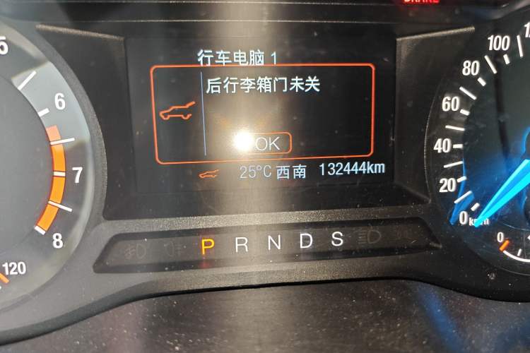 Used Ford Edge 2018 Facelifted EcoBoost 245 Two-Wheel-Drive Platinum Edition 5 Seats China V Emission Standard