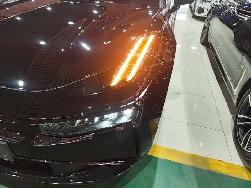 Used Zeekr 001 2024 ME Edition 100 kWh All-Wheel Drive — 23
