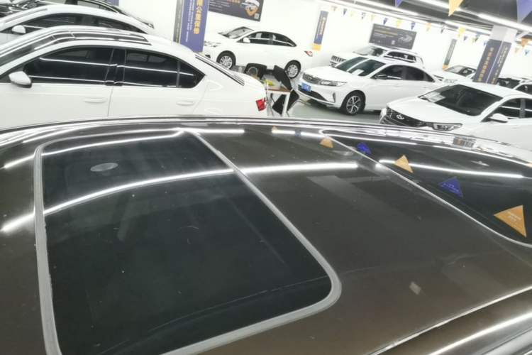Used Honda Elysion 2019 2.0L Hybrid Supreme Edition