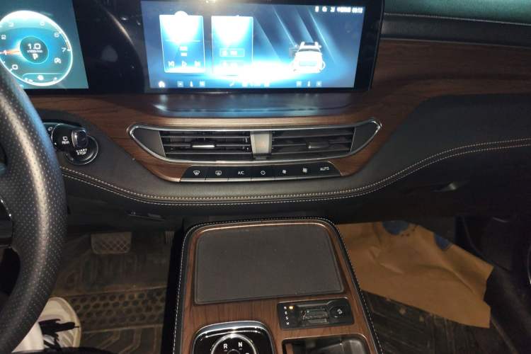 Used Ford Equator 2021 EcoBoost 225 Platinum Edition 6-seater