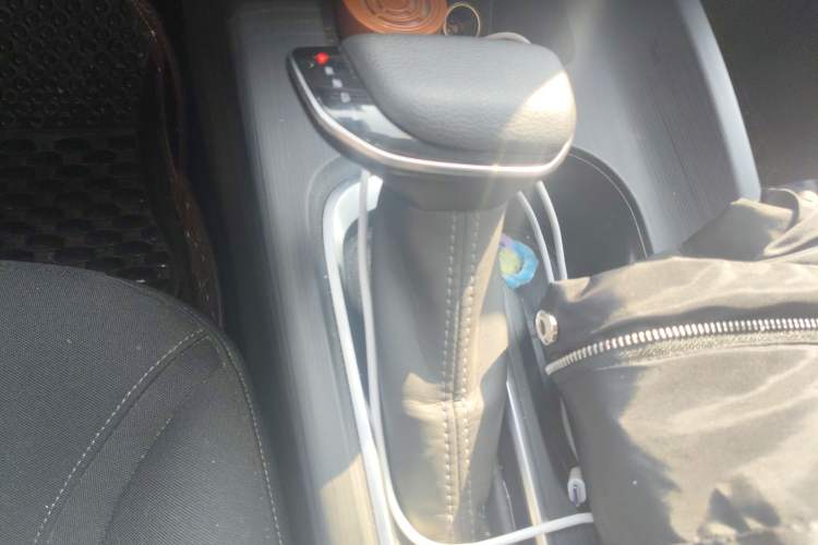 Used Buick Velite 6 2022 Plug-in Hybrid Connected Fashion Model Gear Lever