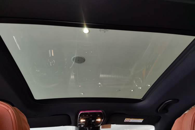 Used Mercedes-Benz GLC 2023 Refreshed GLC 300 L 4MATIC Dynamic Edition 5 Seats