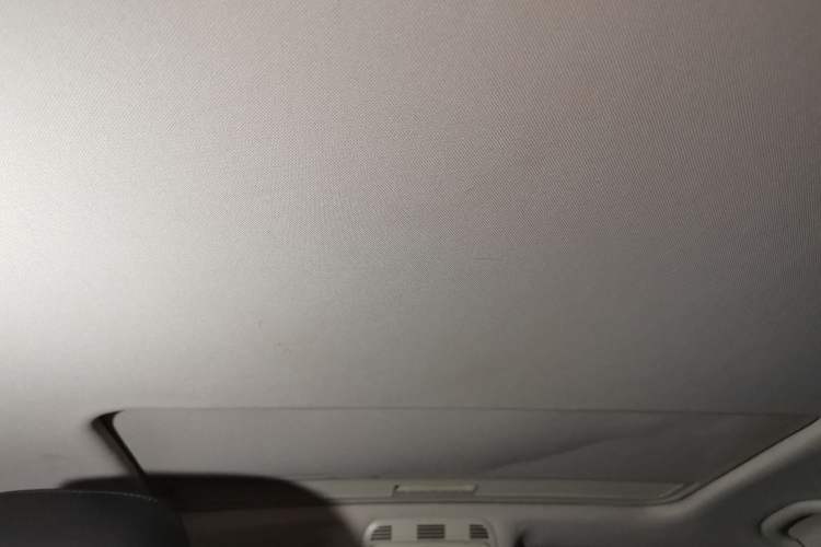 Used Volkswagen Magotan 2015 Facelift 1.8TSI Luxury Model